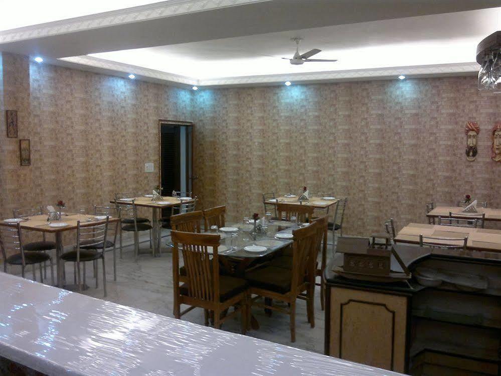 Angel Residency Hotel Grander Noida Exterior foto