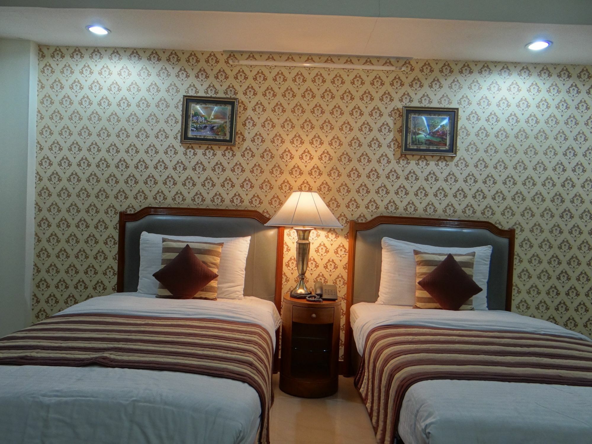 Angel Residency Hotel Grander Noida Exterior foto